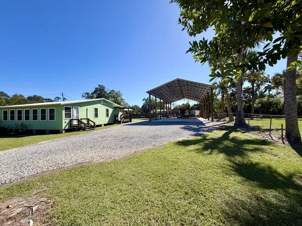 550 Pompano St, Port Saint Joe, FL 32456