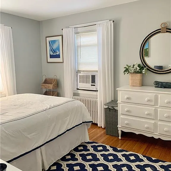 16 Florence Ave — Photo 10