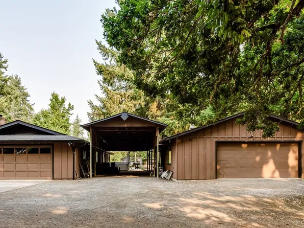 38613 Highway 58, Dexter, OR 97431