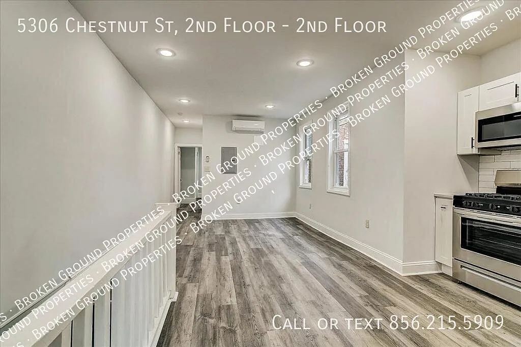 5306 Chestnut, 2nd Floor — Photo 4