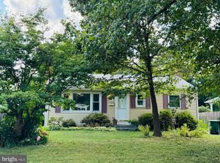 102 Dogwood Dr, Gaithersburg, MD