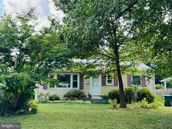 102 Dogwood Dr, Gaithersburg, MD 20877
