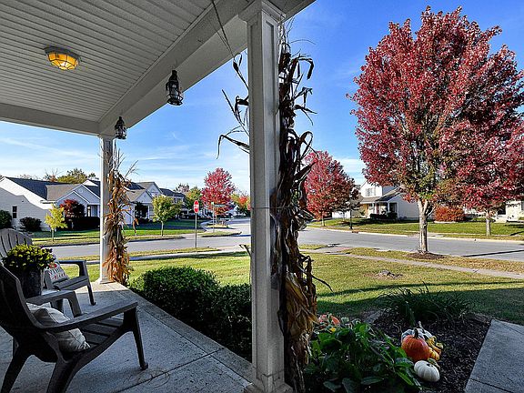 5th image of 779 Cedar Run Dr