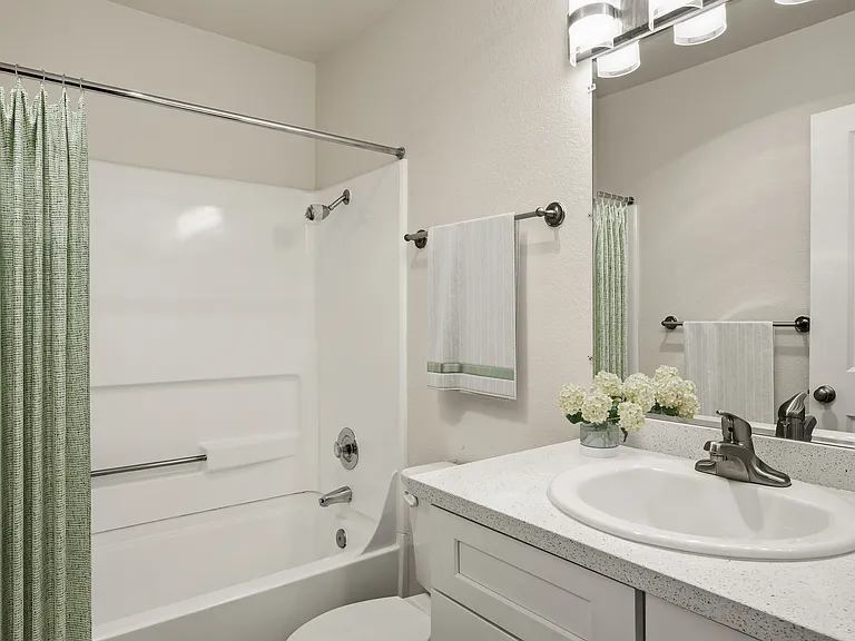 Vista Hermosa Apartments — Photo 11