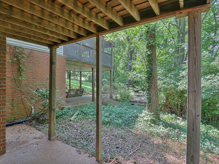 2344 Tally Green Ct — Photo 18