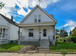 1426 Thurston Ave, Racine, WI 53405