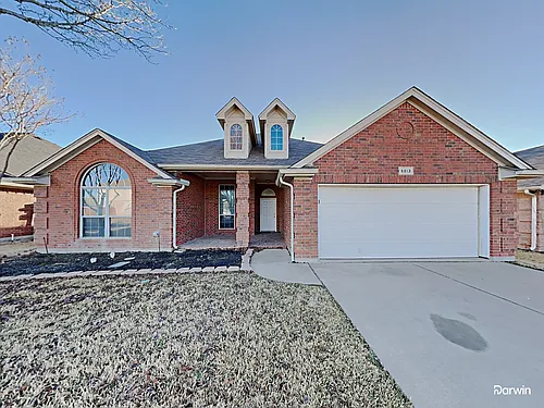 5813 Ozark Dr Photo 1