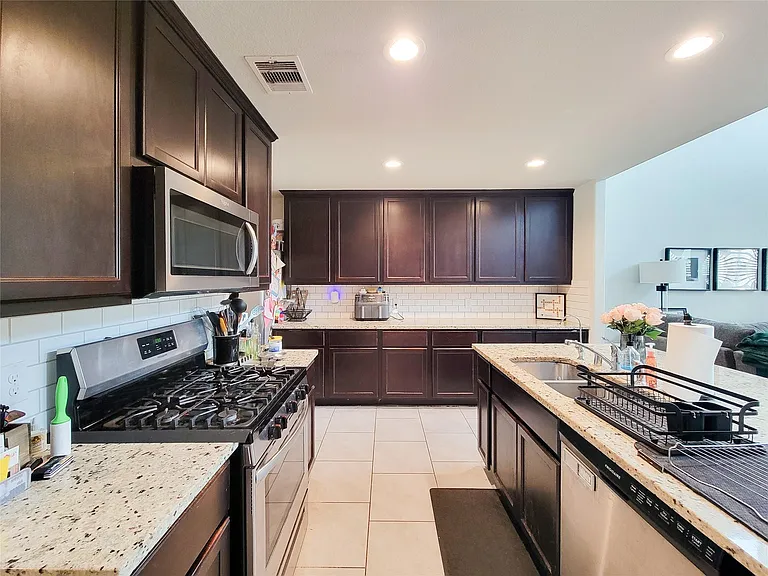 8003 Ecru Ln — Photo 16