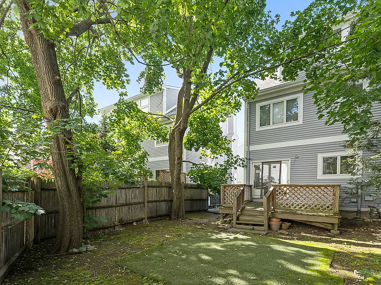 147 Cushing St #2 — Photo 12