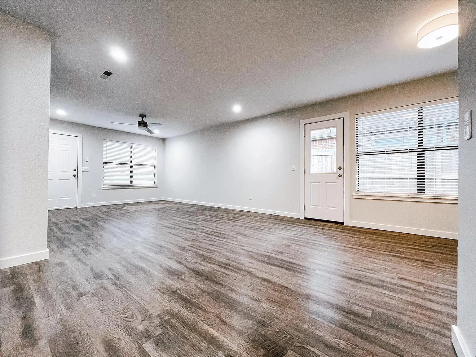 1611 N Dawn Dr — Photo 4
