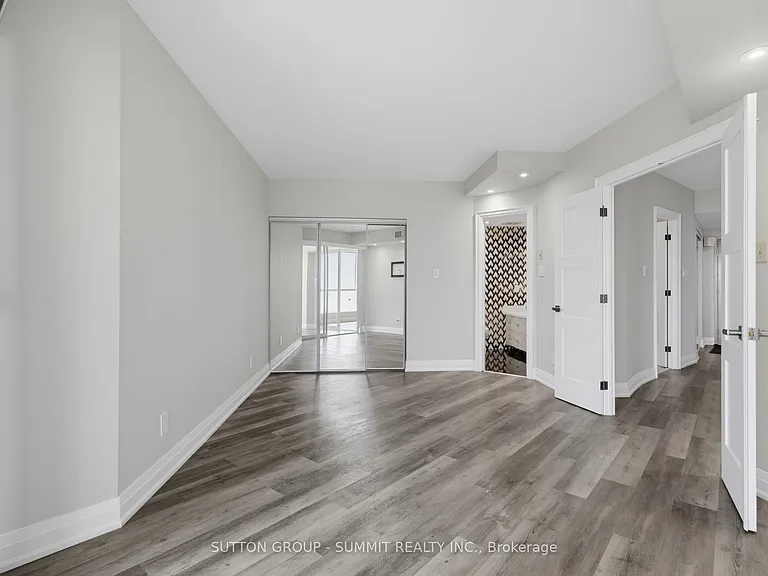 415 Locust St #602 — Photo 27