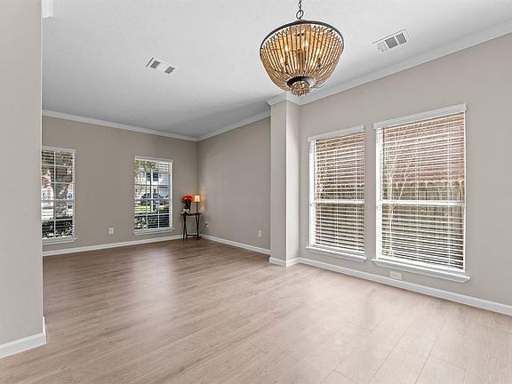 5th image of 13919 Wheatbridge Dr