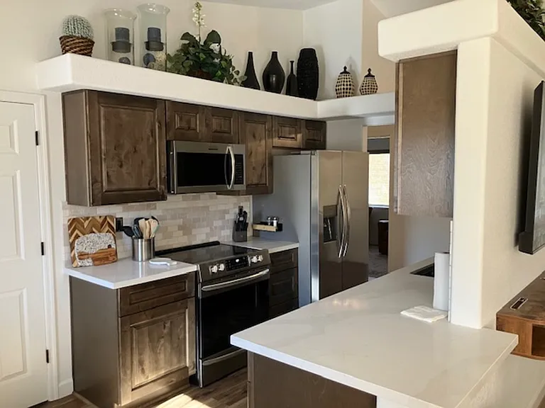 3420 Pioneer Dr — Photo 5