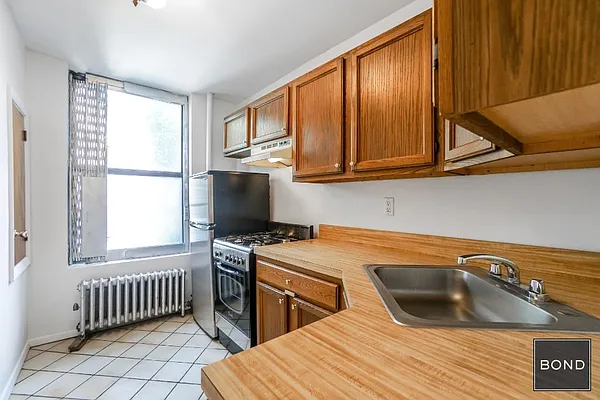 Rented by Bond New York | media 14