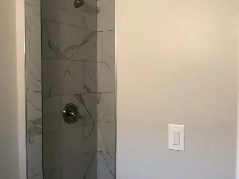 4145 Garthwaite Ave — Photo 1