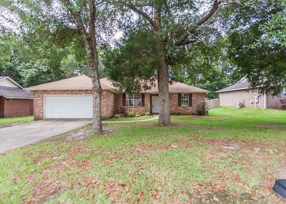 1st image of 3424 Holt Cir