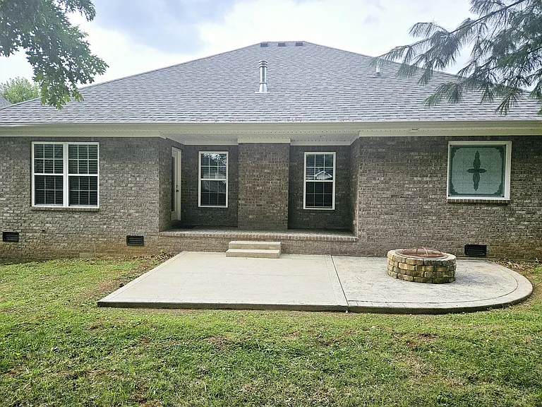 231 Ashton Ct — Photo 19