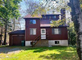 6237 Park Pl, Tobyhanna, PA 18466