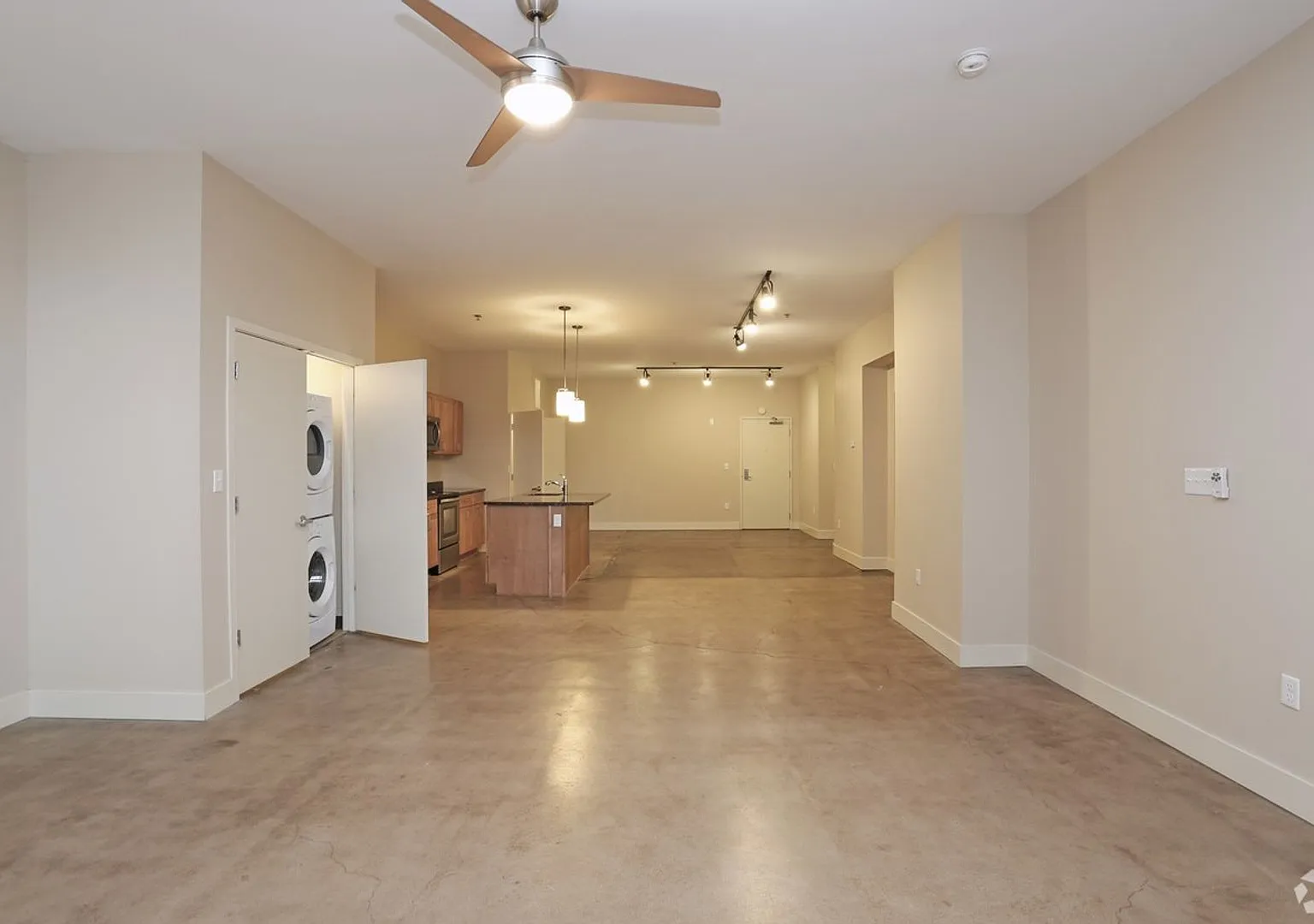Fifth Avenue School Lofts — Photo 4