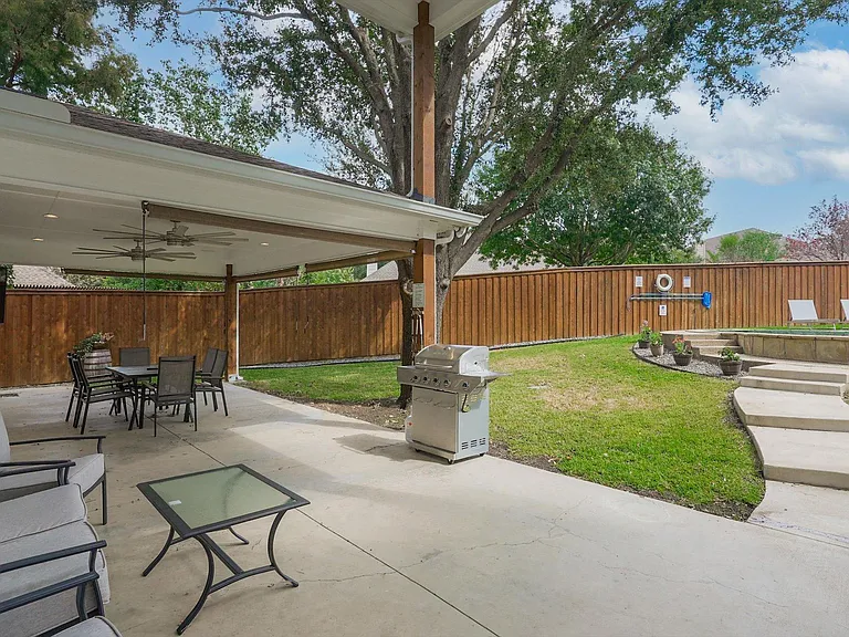 2313 Kingsley Dr — Photo 36
