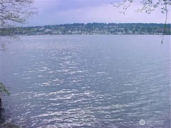 163 XX Inglewood Road NE, Kenmore, WA 98028