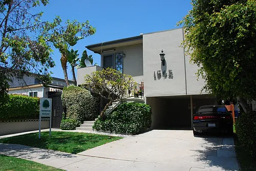 1642 S Westgate Ave #1 Photo 1