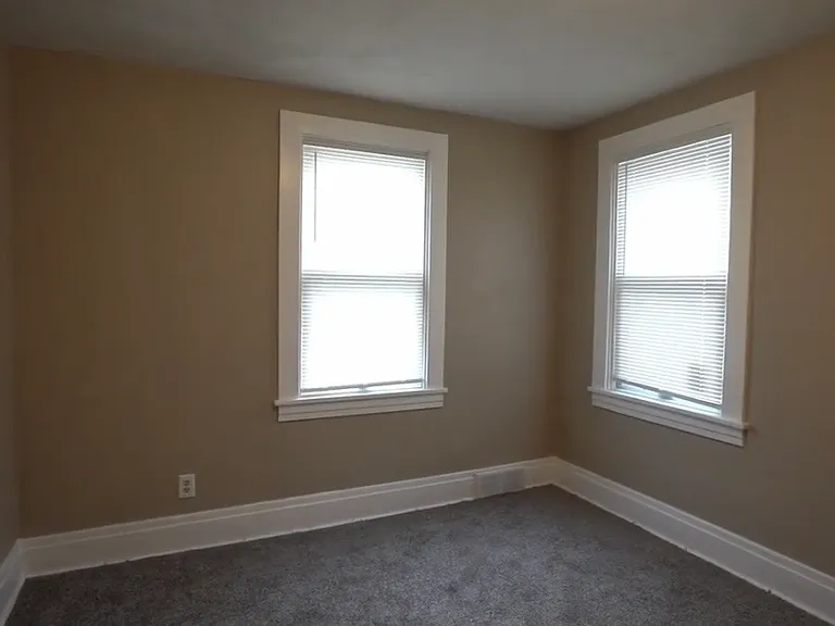 109 Gross St — Photo 17