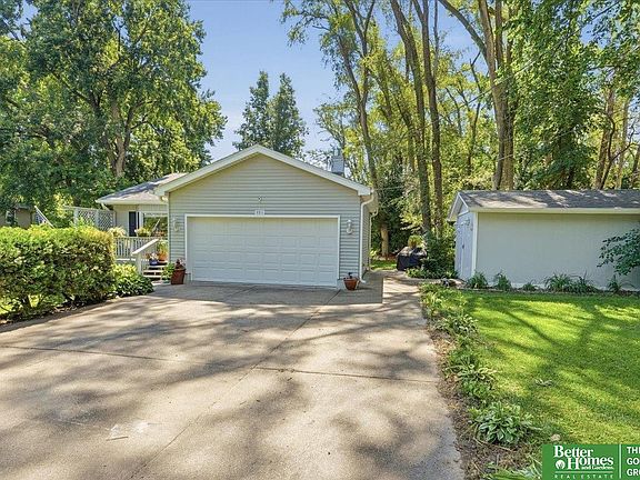 3rd image of 5511 & 5507 83rd St