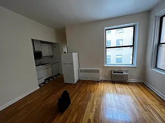 Rented by Salon Realty Corp