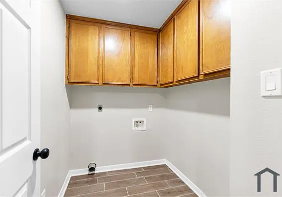 8102 Autumn Willow Dr — Photo 7