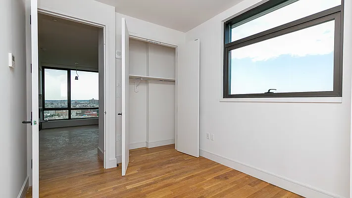 Rented by Nooklyn NYC LLC | media 7