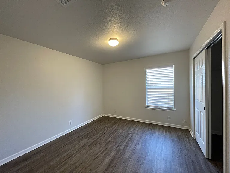 129 Crane Crest Dr — Photo 12