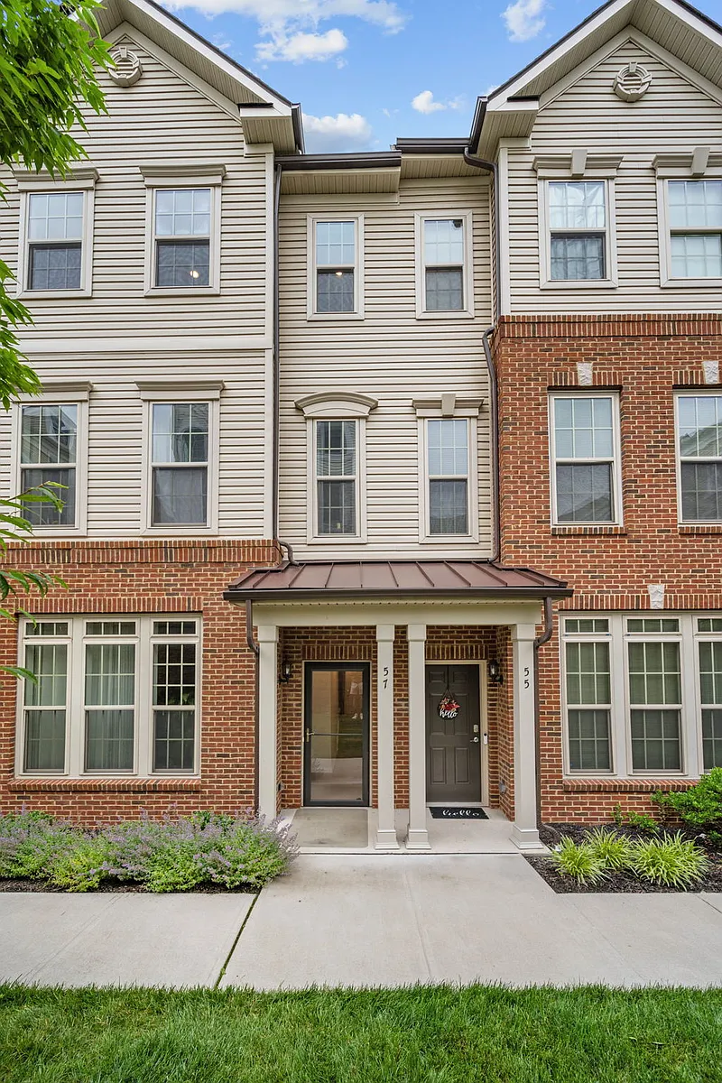 Building Photo - 57 Arnold Dr