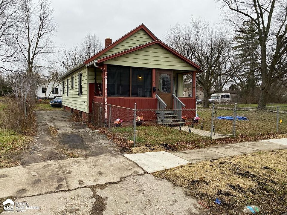 1st image of 406 E Holbrook Ave