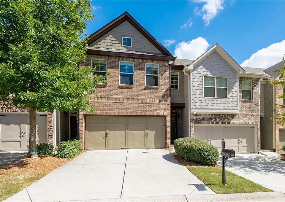1st image of 4971 Whiteoak Walk SE #19