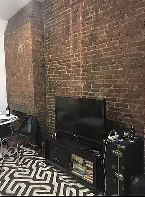 Rented by Living New York | media 11