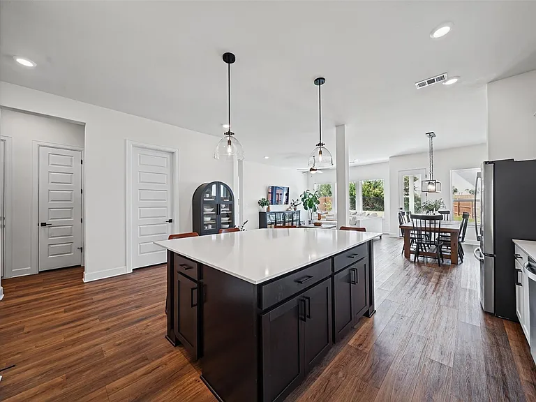 356 Crimson Sky Ct — Photo 17