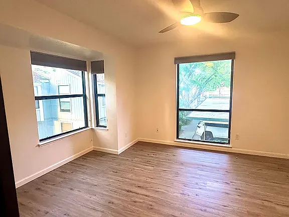 650 Del Verde Cir #6 — Photo 13