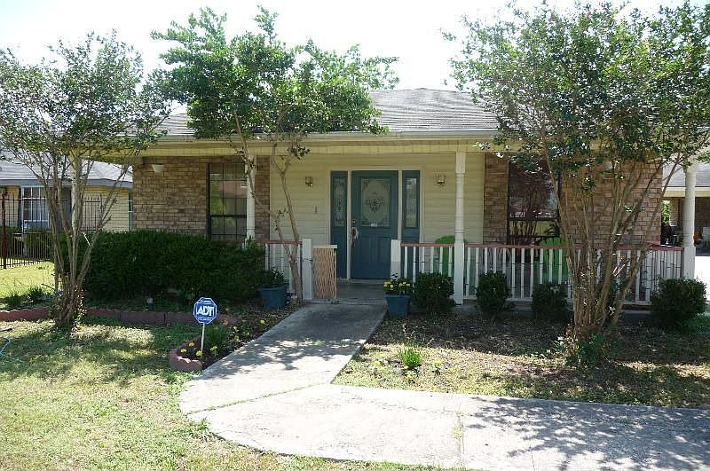 1819 America St, Donaldsonville, LA 70346 Zillow