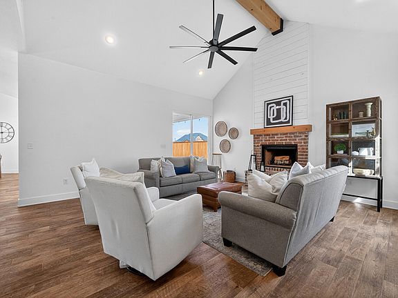 5th image of 10101 Saratoga Ave