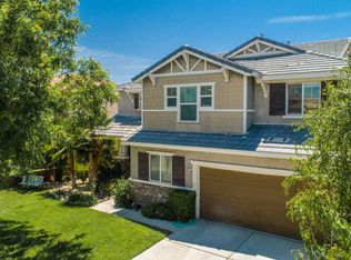 38131 Desert Hawk Dr, Palmdale, CA 93552