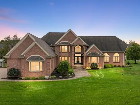 9450 Shyre Cir, Davison, MI 48423