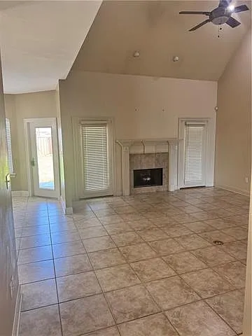 3265 Elmwood Park Dr — Photo 8