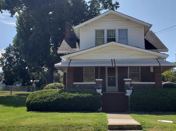 3230 Forest Hill Ave NW, Roanoke, VA 24012