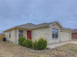 305 Flinn St, Hutto, TX 78634