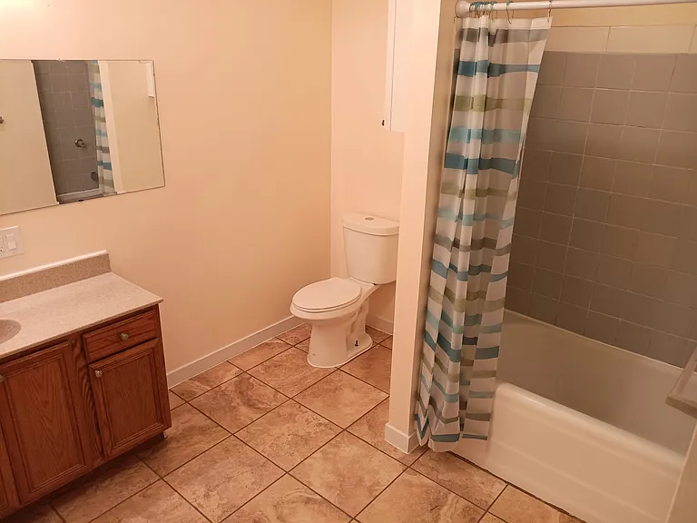 723 Vine St #B — Photo 9