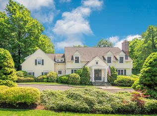 48 Londonderry Dr, Greenwich, CT 06830