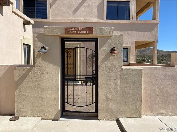 3rd image of 8053 W Paseo Robles