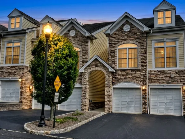 3 Forshee Cir #A, Montvale, NJ 07645