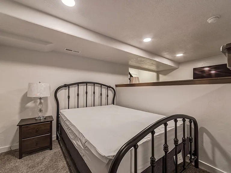 1431 S 520 W #1431 — Photo 10